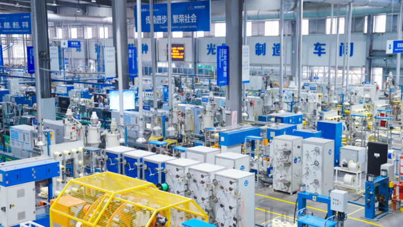 亨通光電斬獲工信部“卓越級智能工廠”殊榮，引領電子制造智能化新標桿